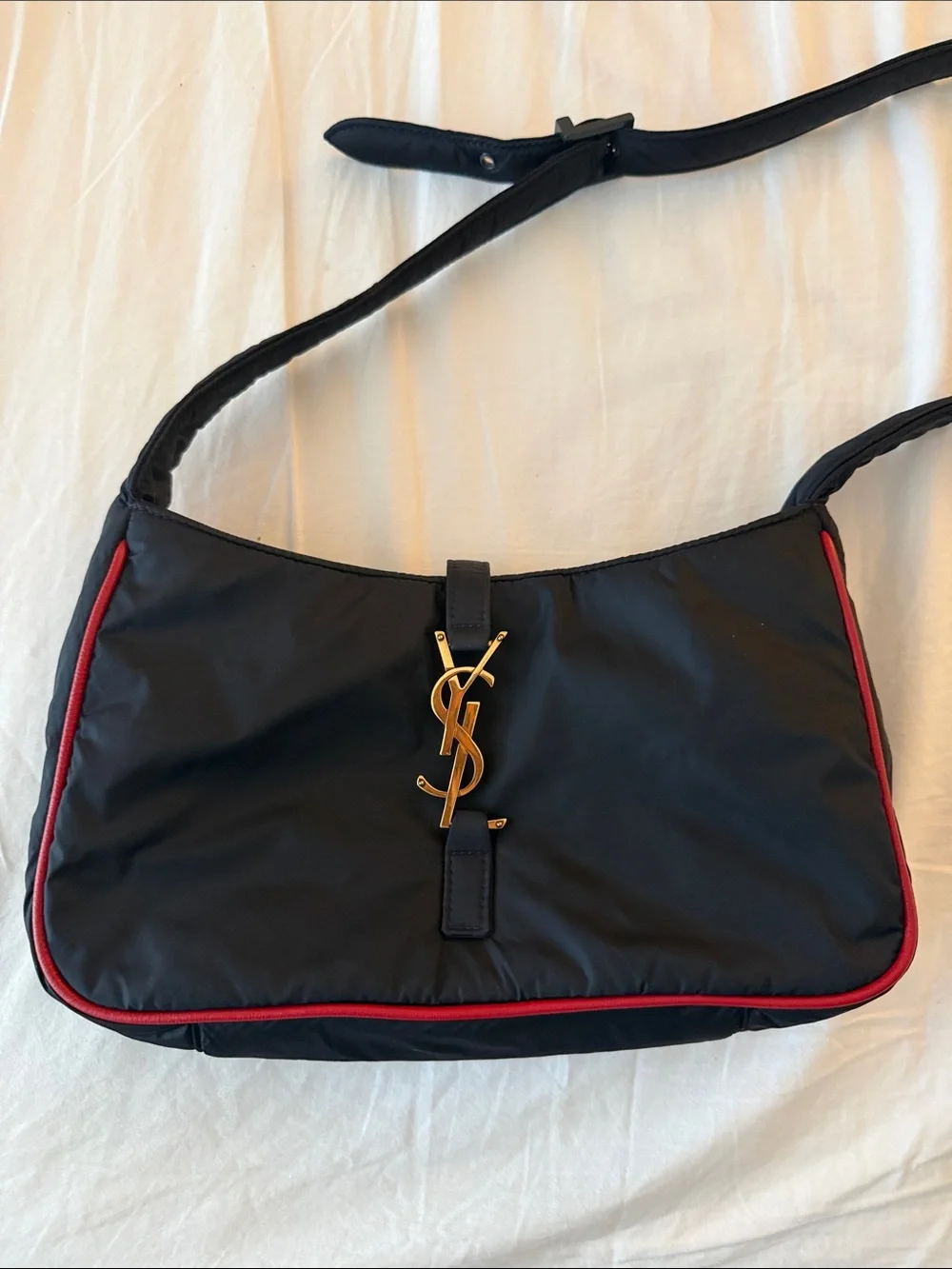 YSL Yves Saint Laurent Nylon Le 5 A 7 Shoulder Bag in Navy with Red Piping - Picture 7 of 17